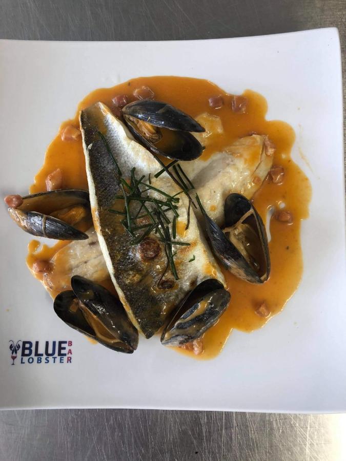 Saint Margarets Hope Murray Arms Hotel And Seafood Restaurant, Orkney מראה חיצוני תמונה